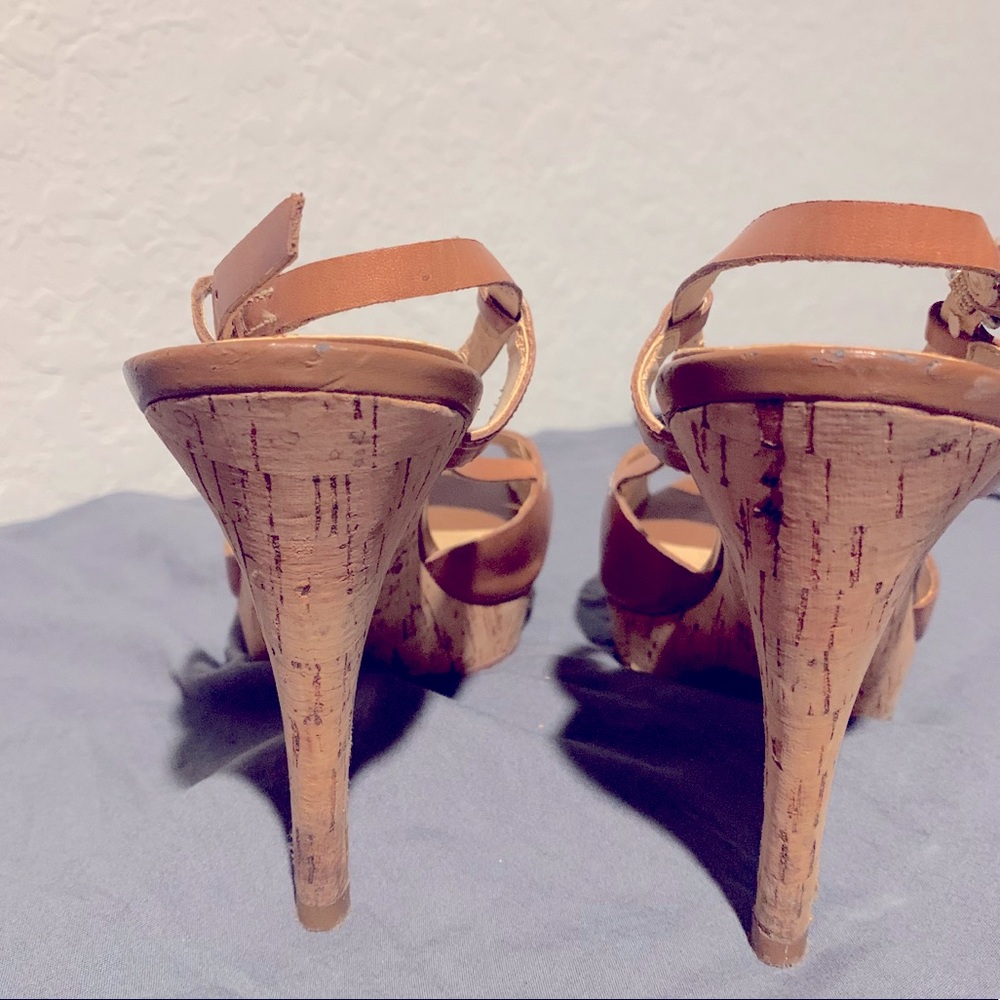 Shoes - Picture 3 of 4